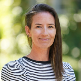 Dr. Stefani Boutelier